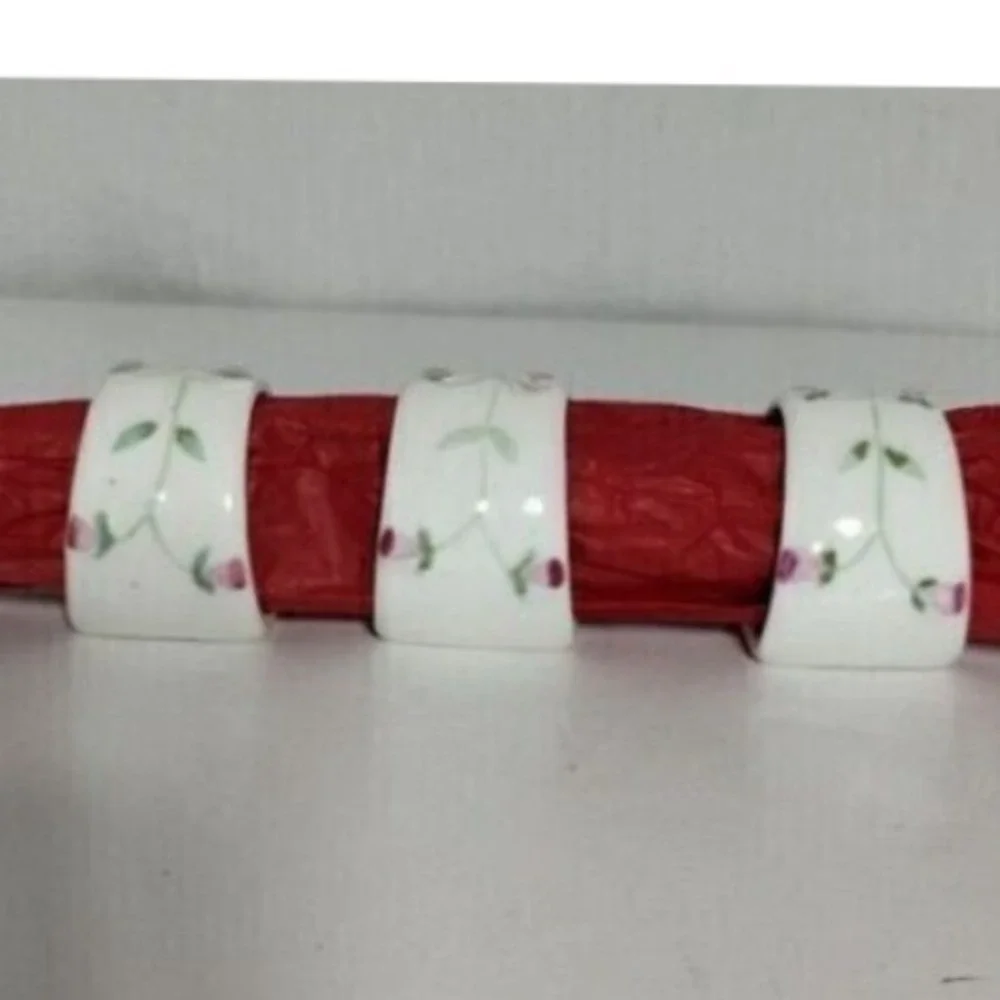 Floral Napkin Rings Set of 6 White Porcelain Table‎ Decor Dinner Party